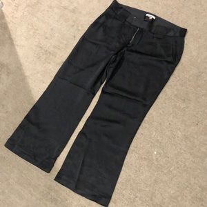Black 100% silk pants from Joie. Size 6. VGUC.